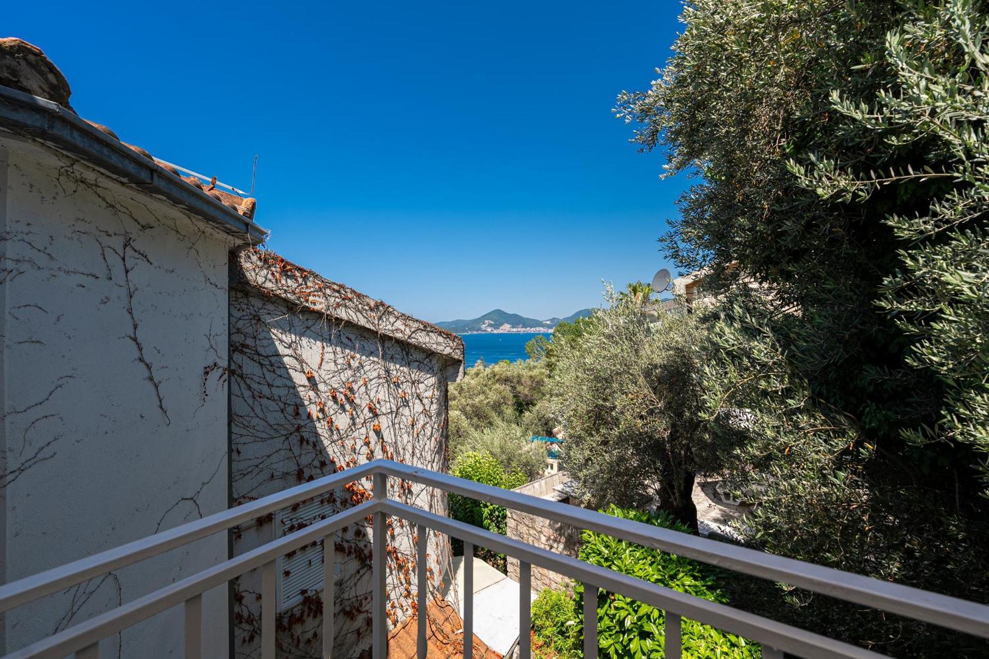 Sun Rose Apartments Sveti Stefan Habitación foto